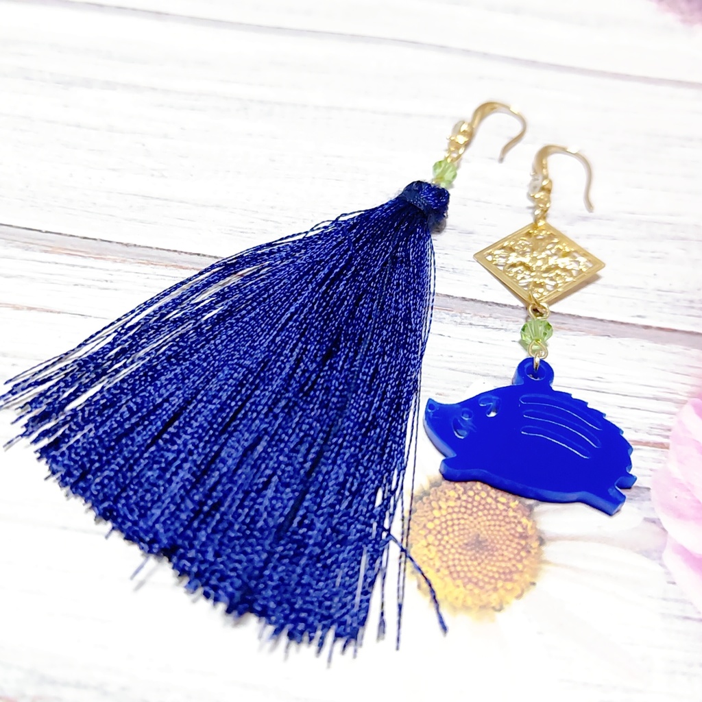 伊之助タッセルピアス