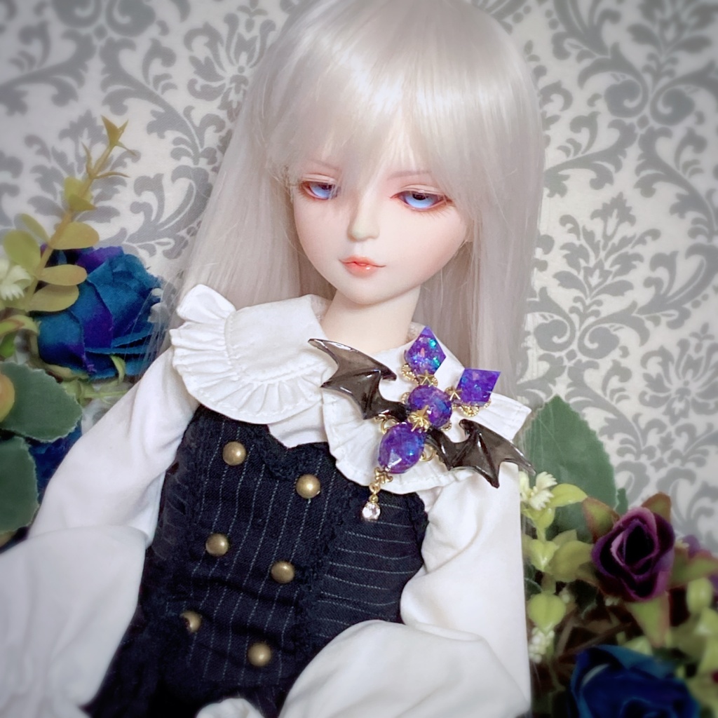 ブローチ　使い魔蝙蝠