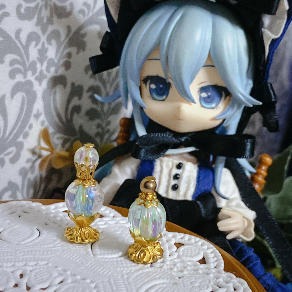 香水瓶風オブジェ