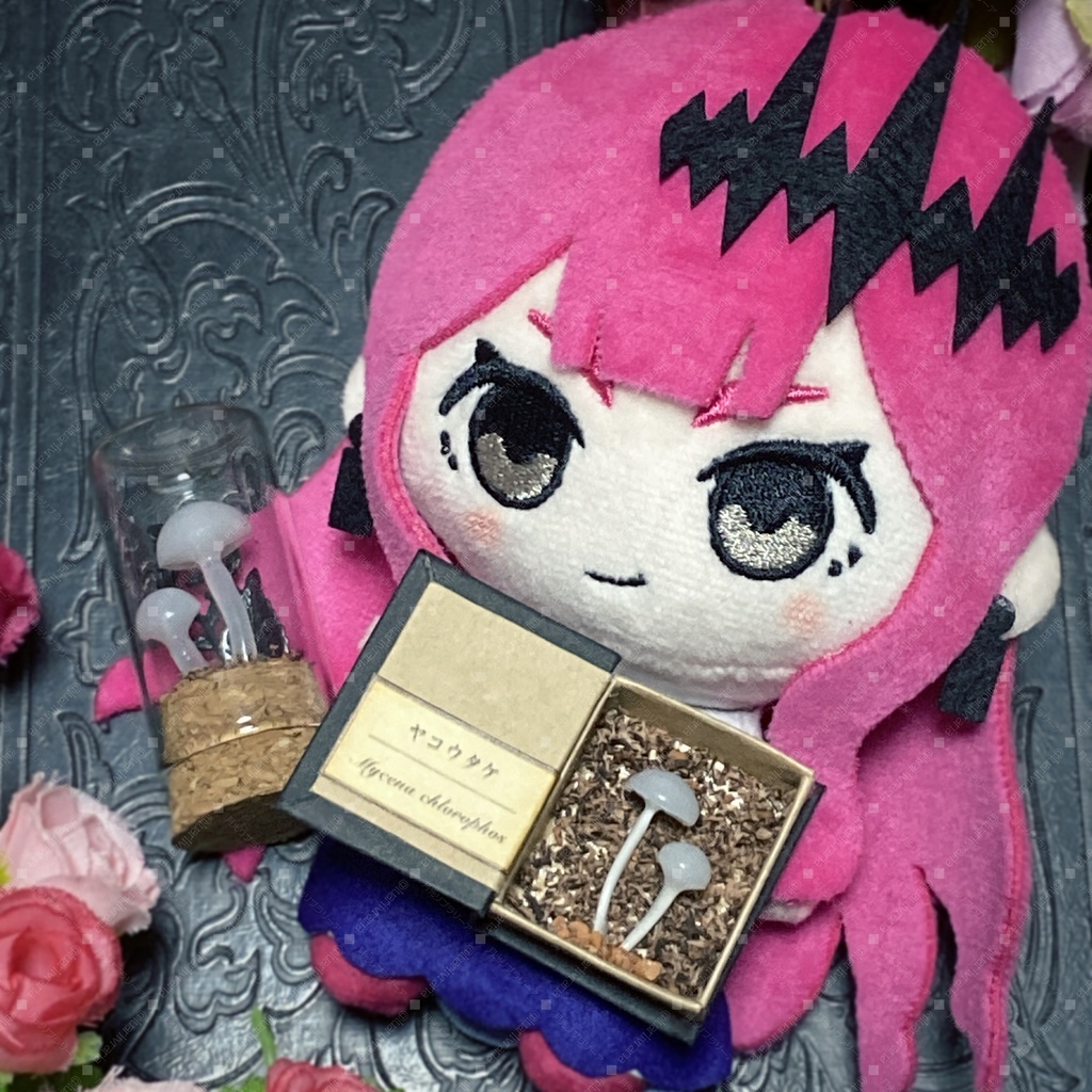 キノコのオブジェ　ヤコウタケ