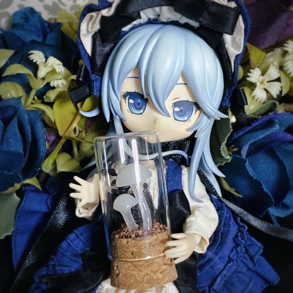 キノコのオブジェ　ヤコウタケ
