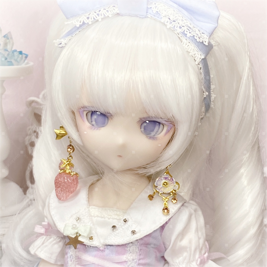 ピアス　苺