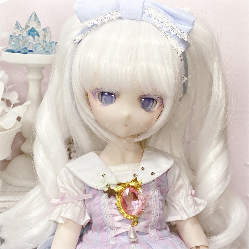 ブローチ　薔薇