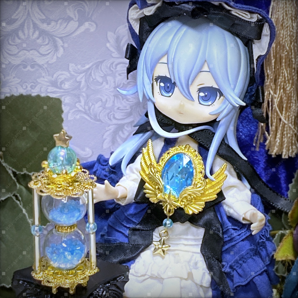 ブローチ　天空の宝石