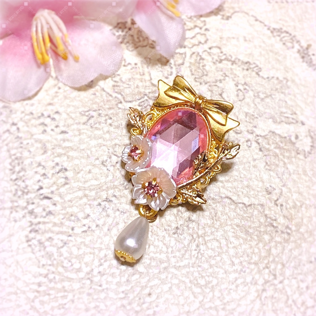 ブローチ　桜(リボン)
