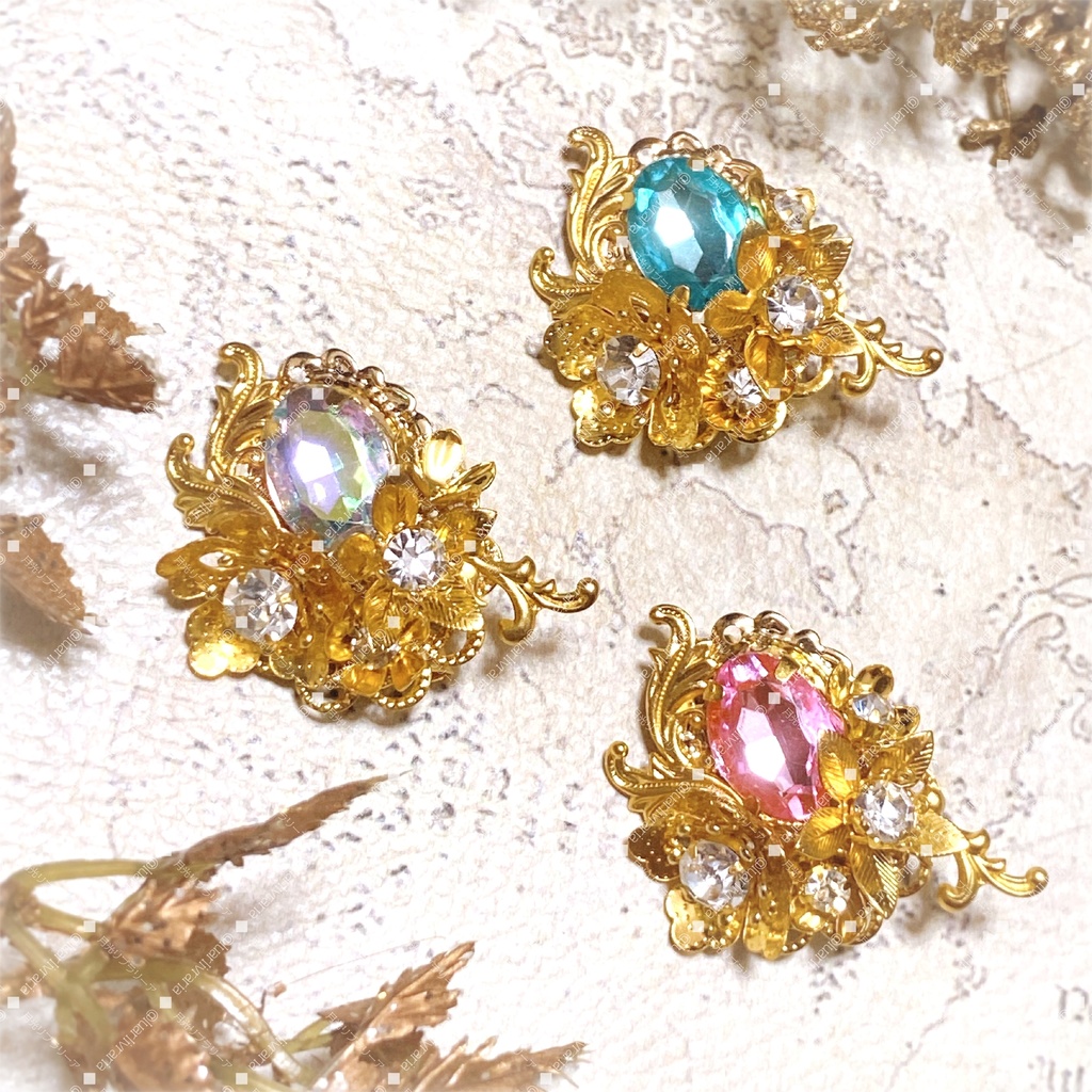 ブローチ　金華