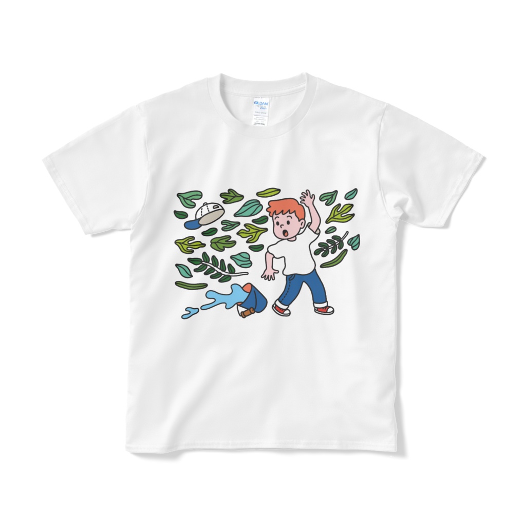 風の中の男の子の白いTシャツ