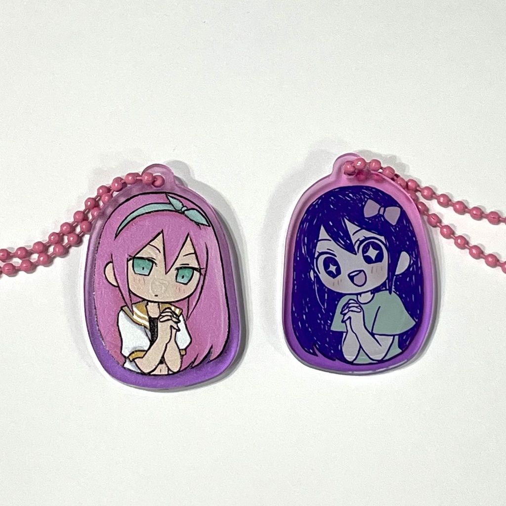 オーブリーアクリルキーホルダー