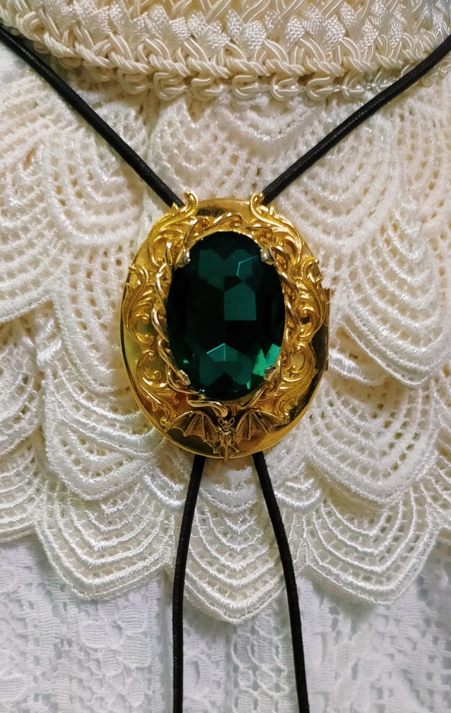 ❦ 胸元に矜持・誇り高きクレスト(色カスタム可能) ❦