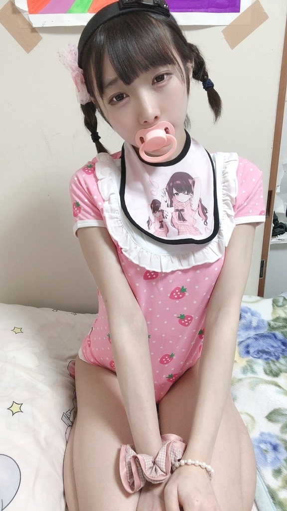 かみてゃん。×高嶺ヒナ女児服百合写真集