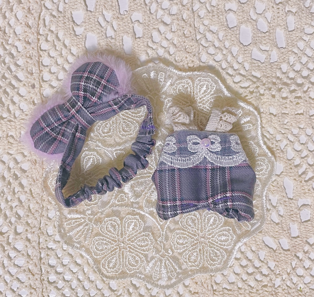 Purple × ribbon overalls