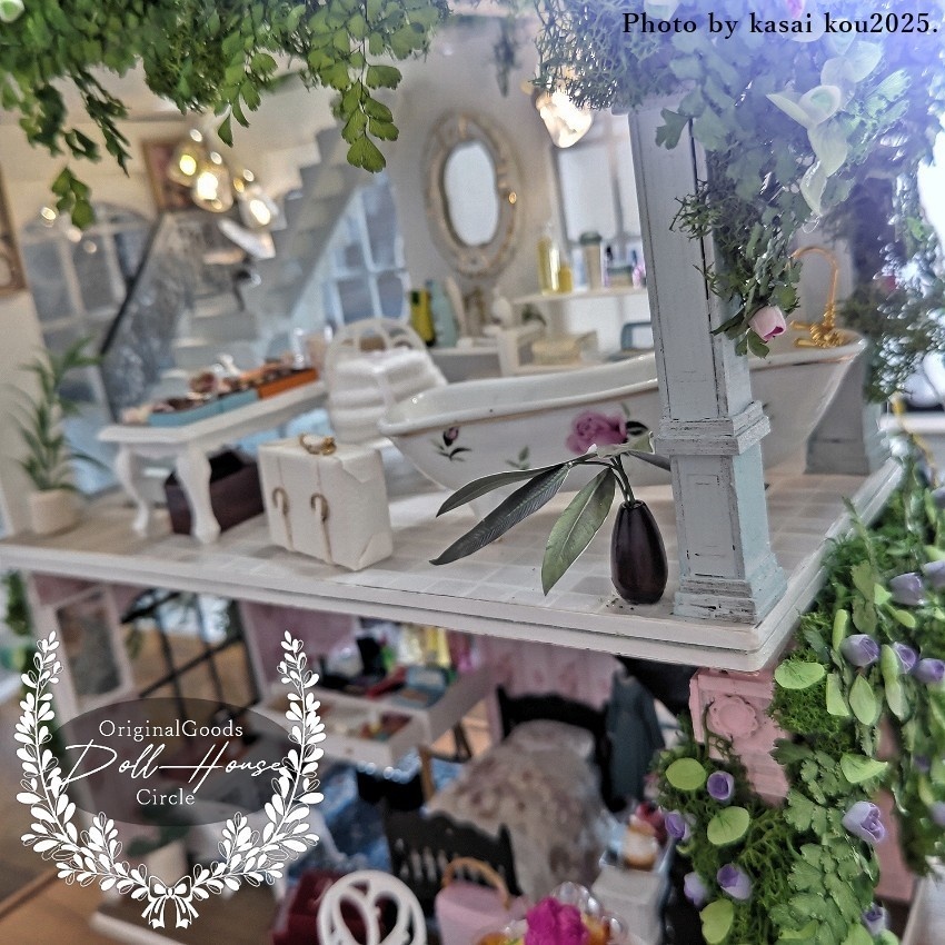 咲き零れる花々のバスルーム-AType-