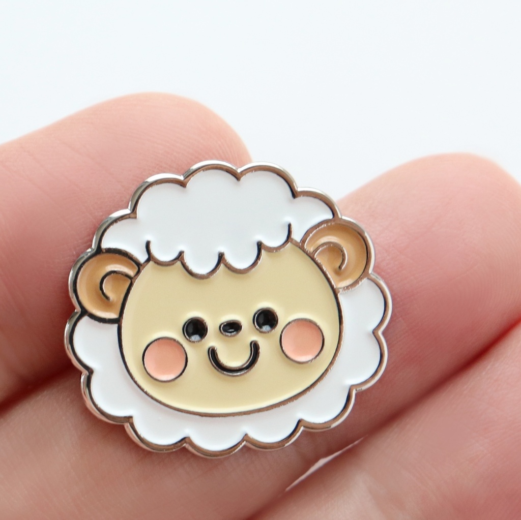ピンバッジ 羊(ひつじ) かわいいヒツジ 動物ピンズ・バッジ 合金製 サイズ:横2.5cm×縦2.2cm