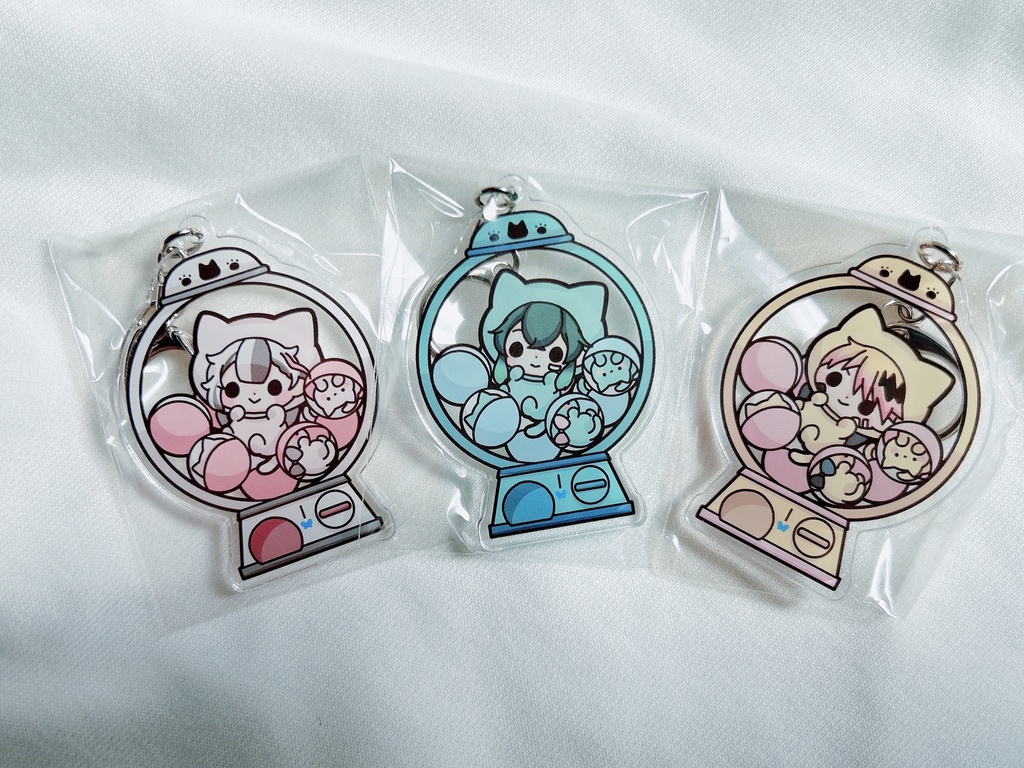 【匿名配送】猫ガチャアクキー