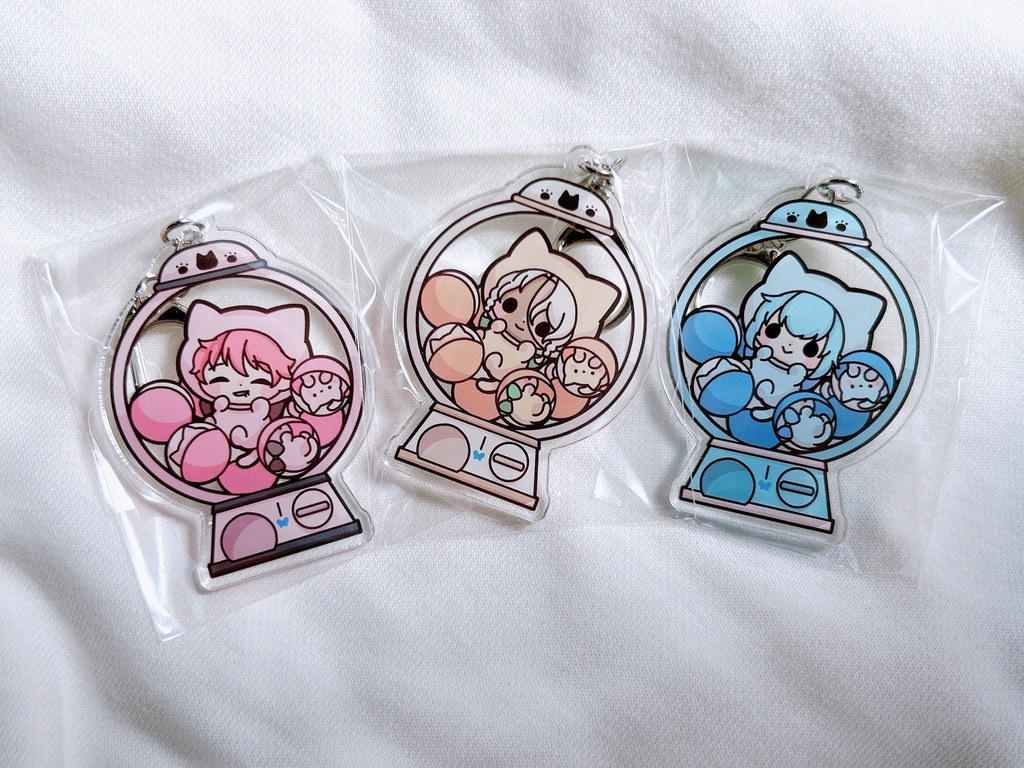 【匿名配送】猫ガチャアクキー