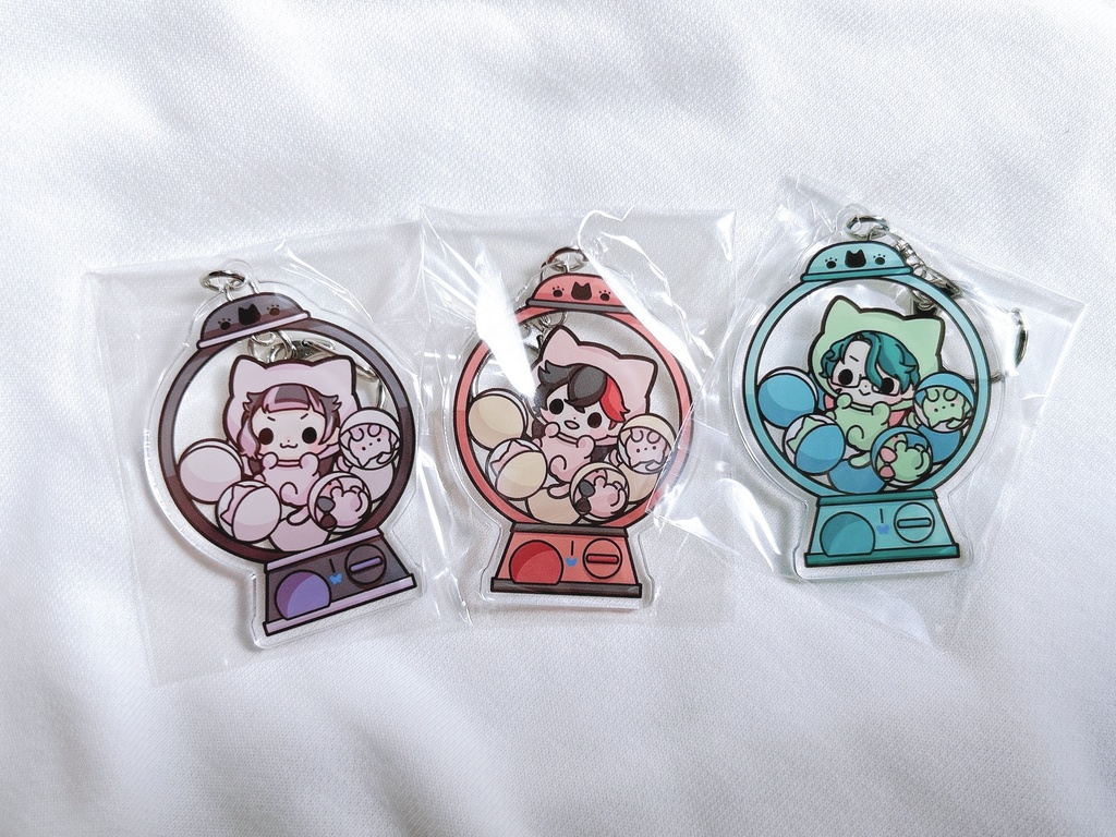 【匿名配送】猫ガチャアクキー