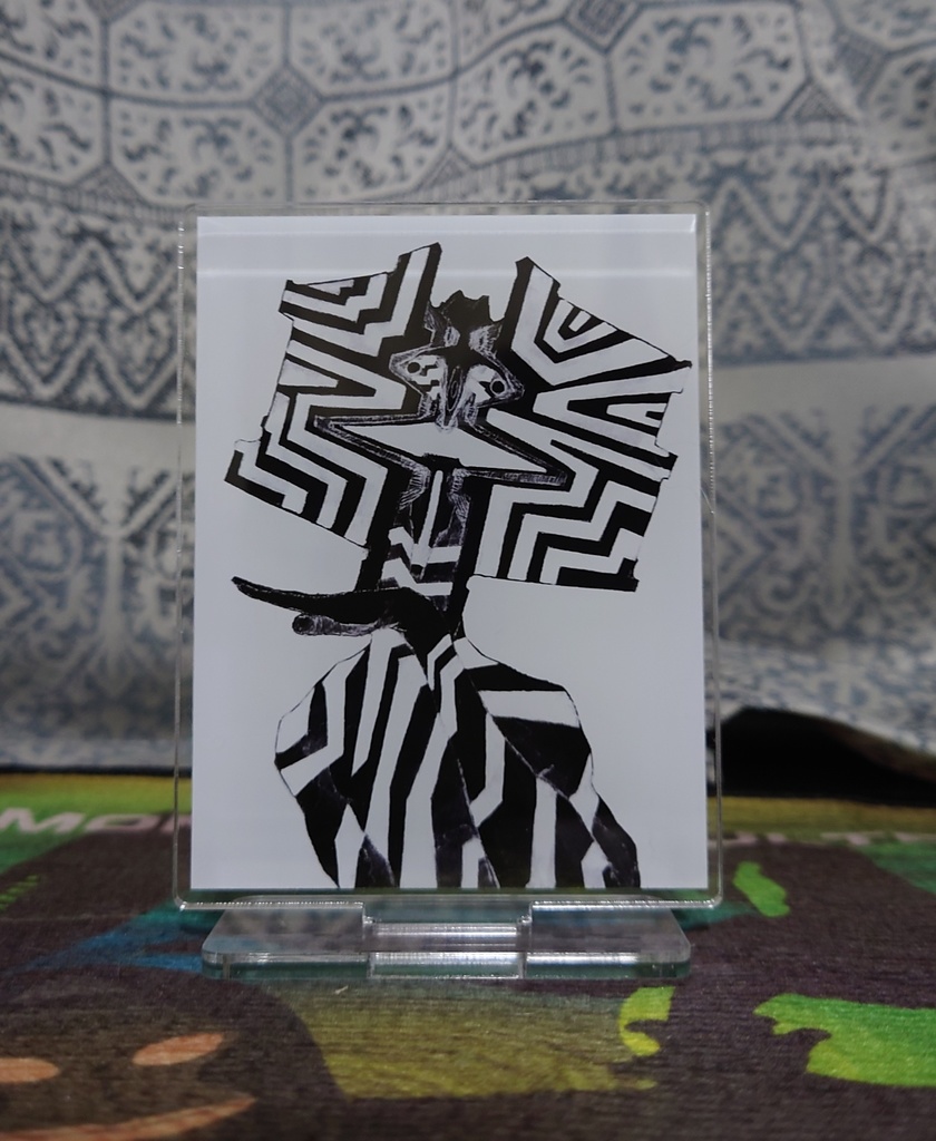 謎のアクスタ(9.5cm×7cm)