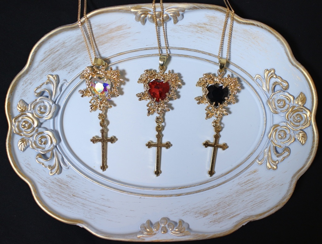 【魔女の心臓ネックレス】