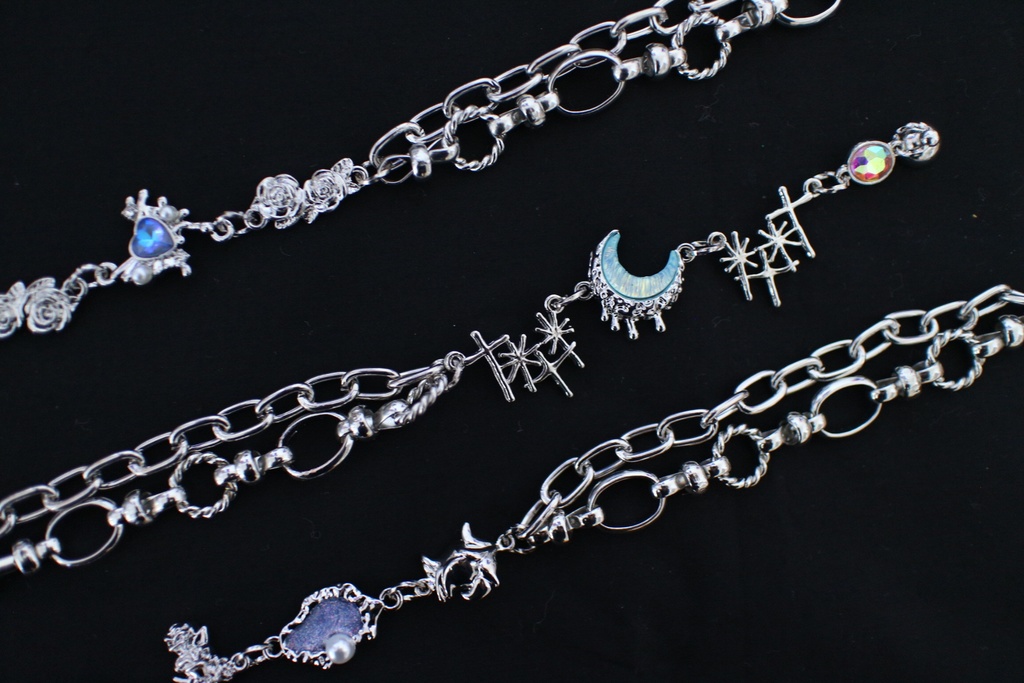 【夜空に輝くブレスレット】