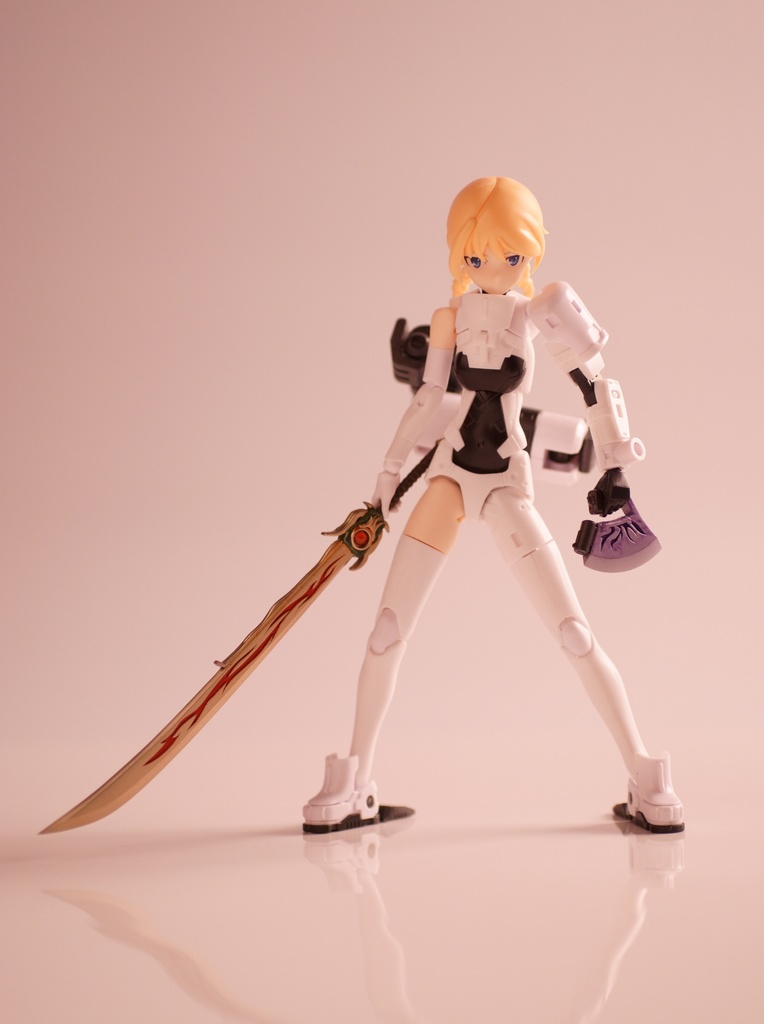 雷神の剣 (1/10~1/12、メガミデバイス等に)