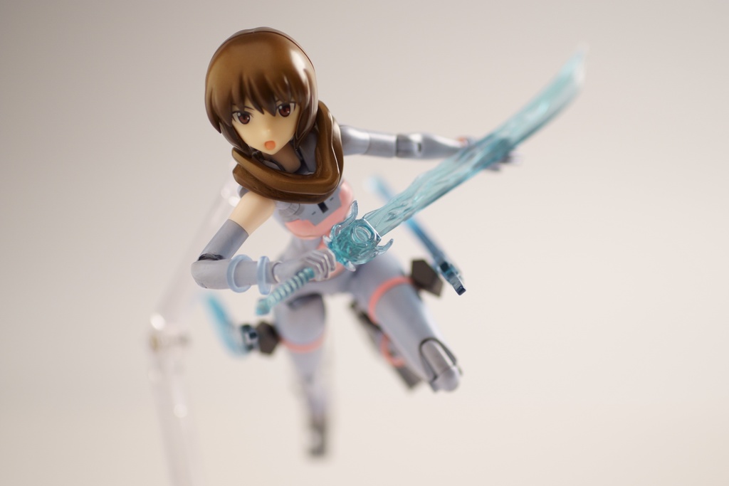 雷神の剣 クリアーブルー版(1/10~1/12、メガミデバイス等に)