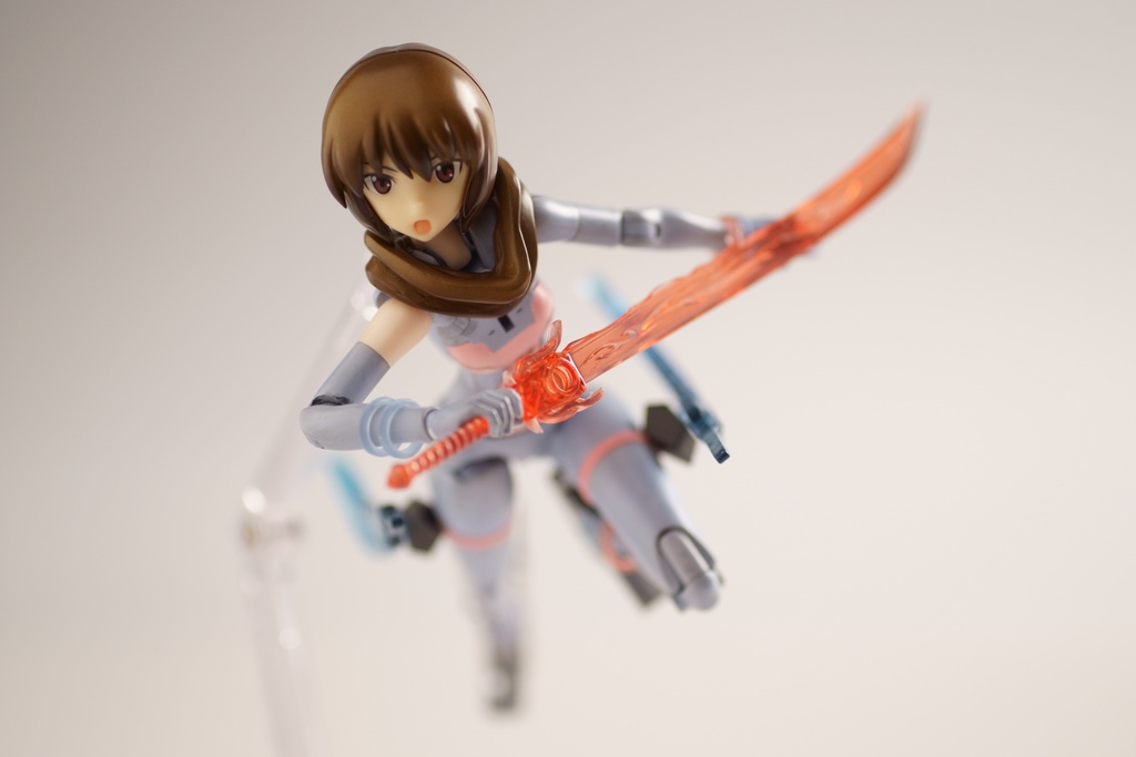 雷神の剣 クリアーレッド版(1/10~1/12、メガミデバイス等に)