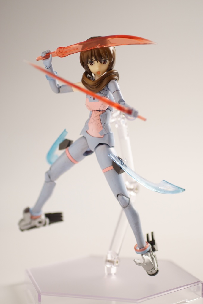 光の剣(左鞘と右鞘があります) クリアーレッド版(1/10~1/12、メガミデバイス等に)