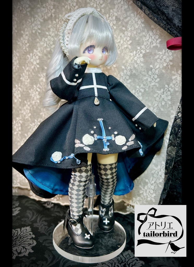 リボン刺繍入りフィッシュテールワンピース　tinyfox 1/6サイズ