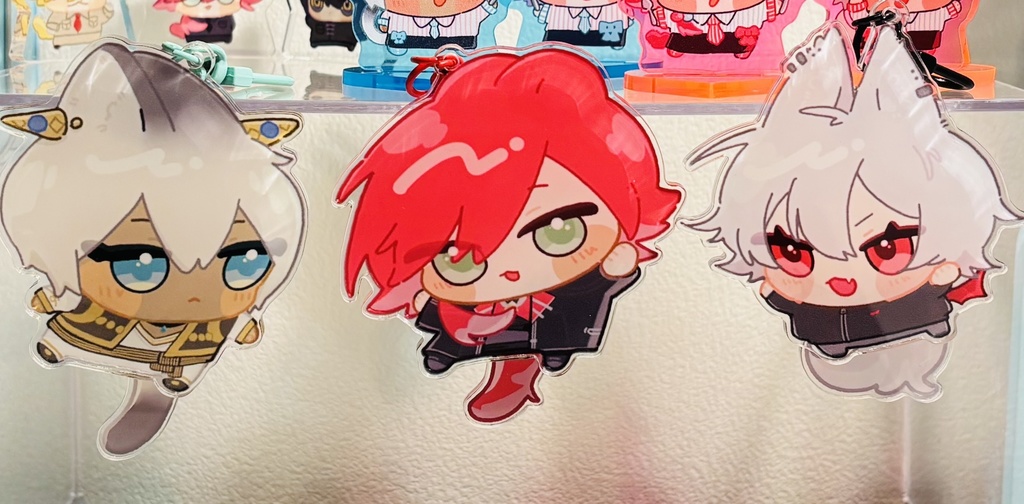 ふりふりしっぽアクキー