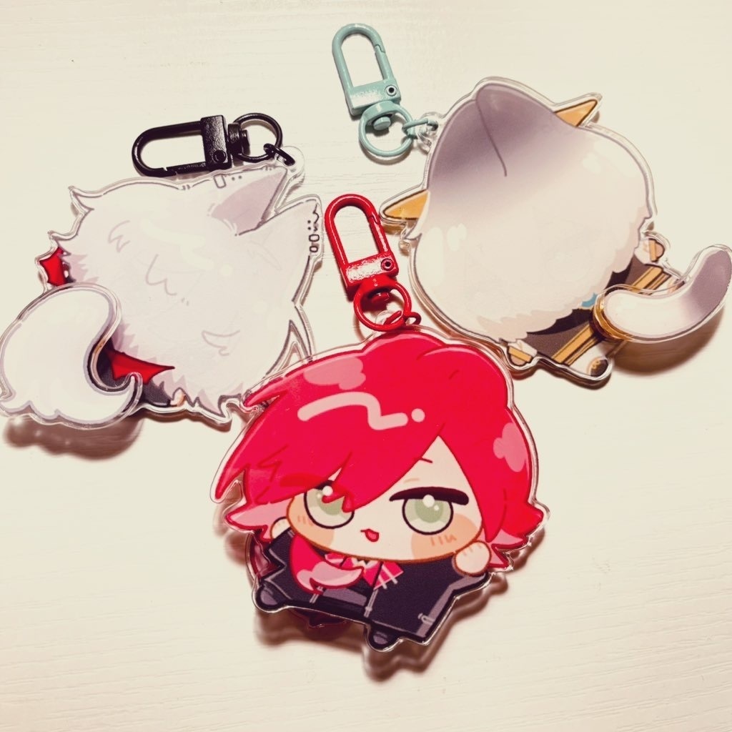 ふりふりしっぽアクキー