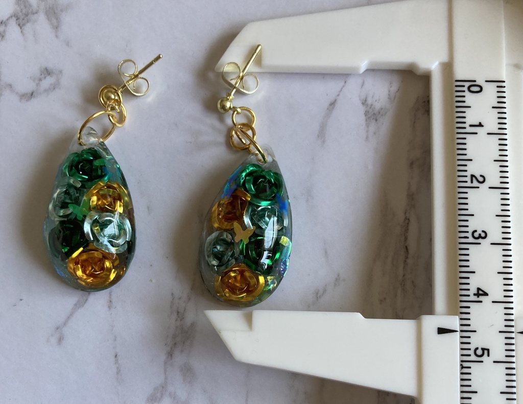 薔薇 ピアス 緑×黄色