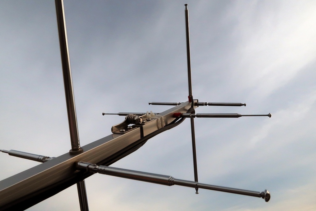 折りたたみポケット八木アンテナ(144M/430M送受信、FMラジオ・エアバンド受信対応)