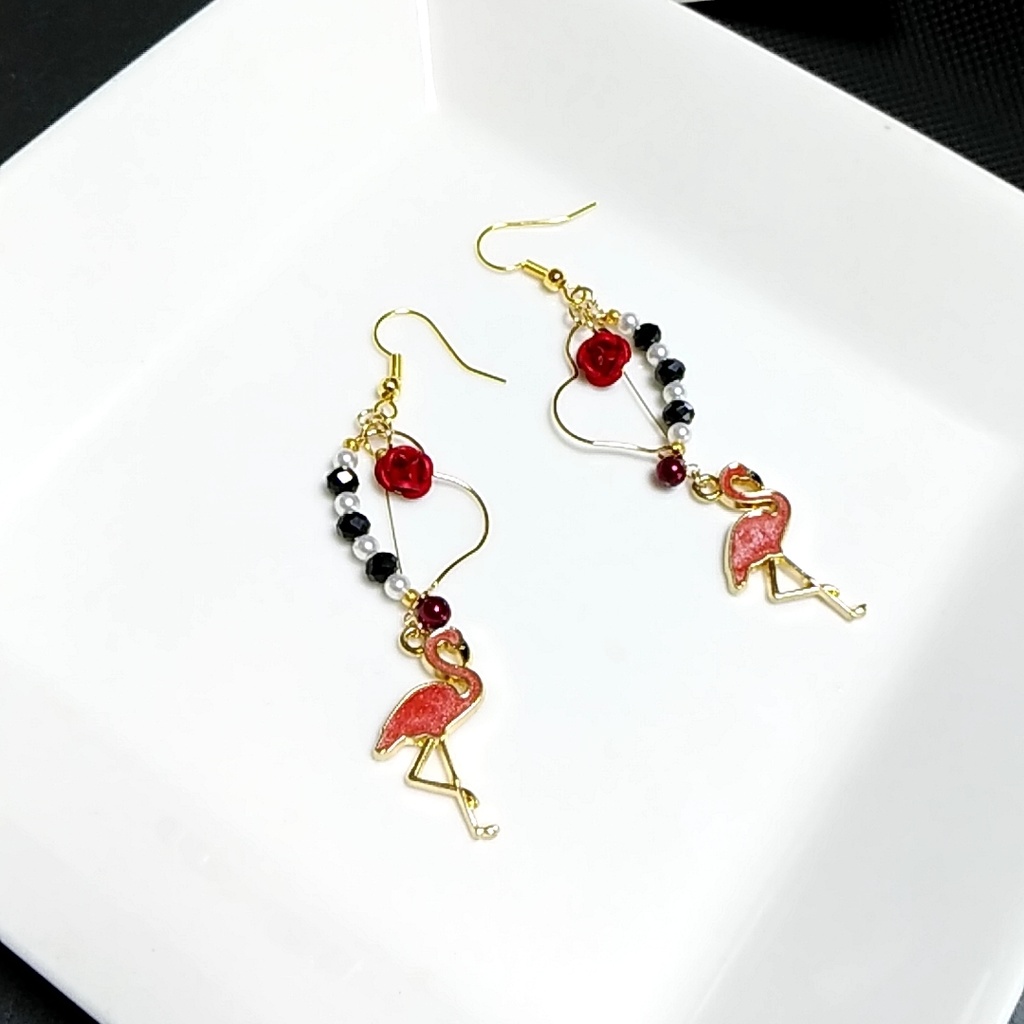 【★●12】ツイステ エース・トラッポラSSR寮服イメージピアス・イヤリング