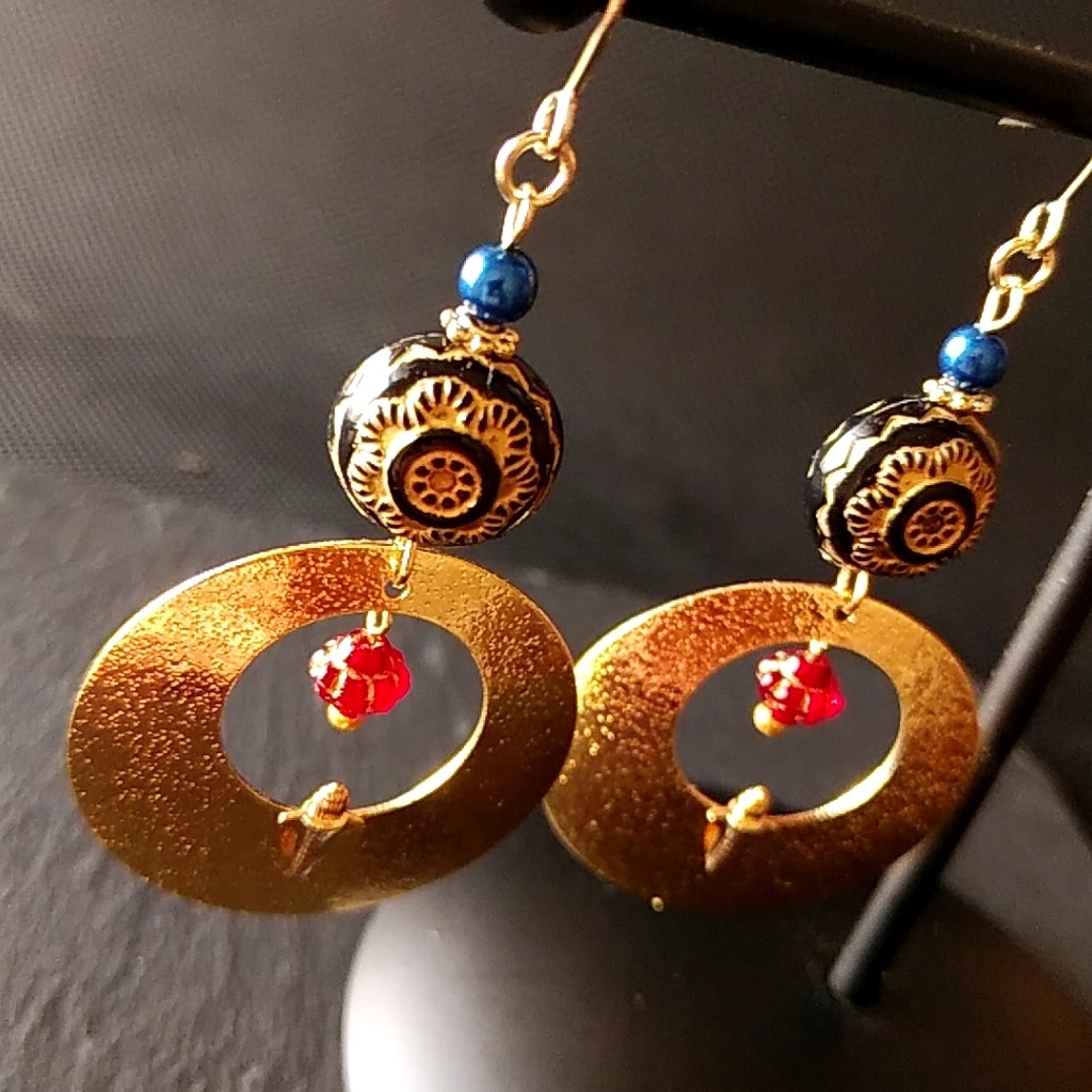 【★◆8】ツイステ ジャミル・バイパー制服イメージピアス・イヤリング