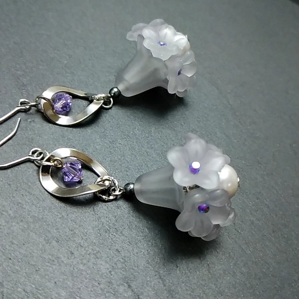 【●4】ツイステ アズール・アーシェングロッドイメージピアス・イヤリング