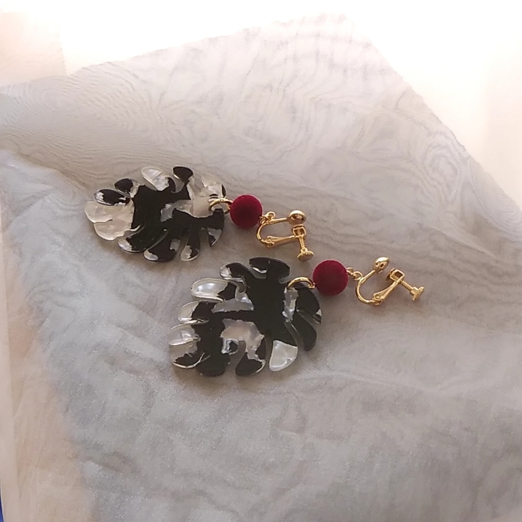 【◆】ツイステ デイヴィス・クルーウェルイメージピアス・イヤリング