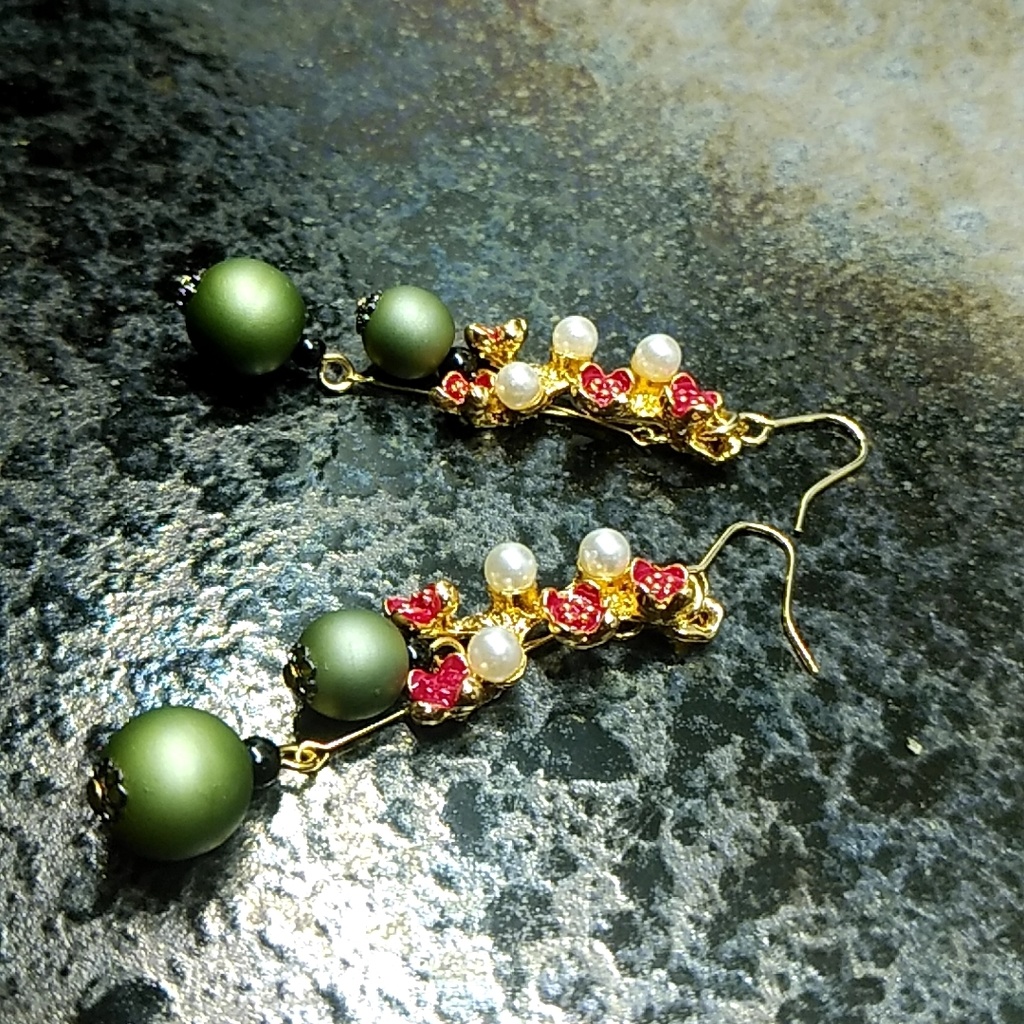 【◆1】刀剣乱舞 鶯丸イメージピアス・イヤリング