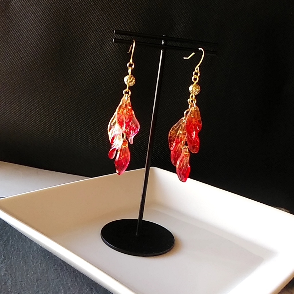 【&1】Blaze~緋色の風 ピアス・イヤリング