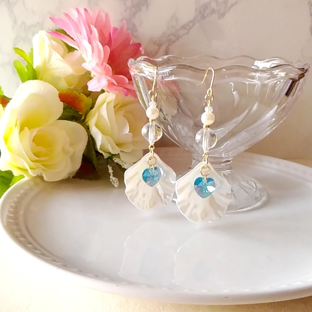 【▼】白い砂のアクアトープイメージ ピアス・イヤリング