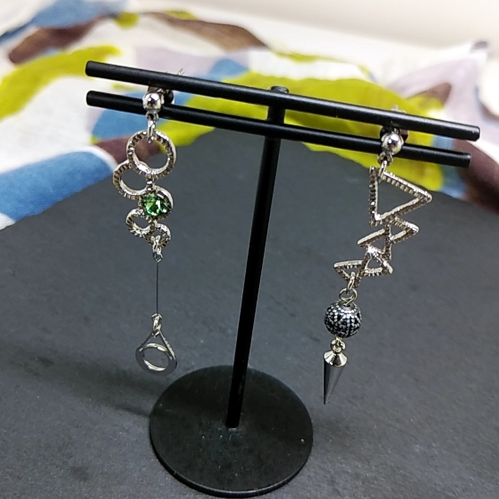 【●1】呪術廻戦 狗巻棘イメージピアス・イヤリング