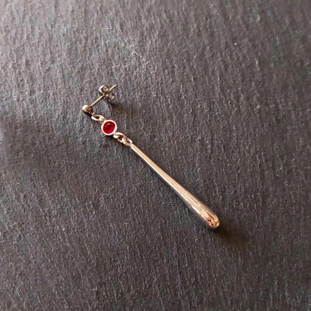 【◆1】東京卍リベンジャーズ 鶴蝶イメージ片耳ピアス・イヤーカフセット