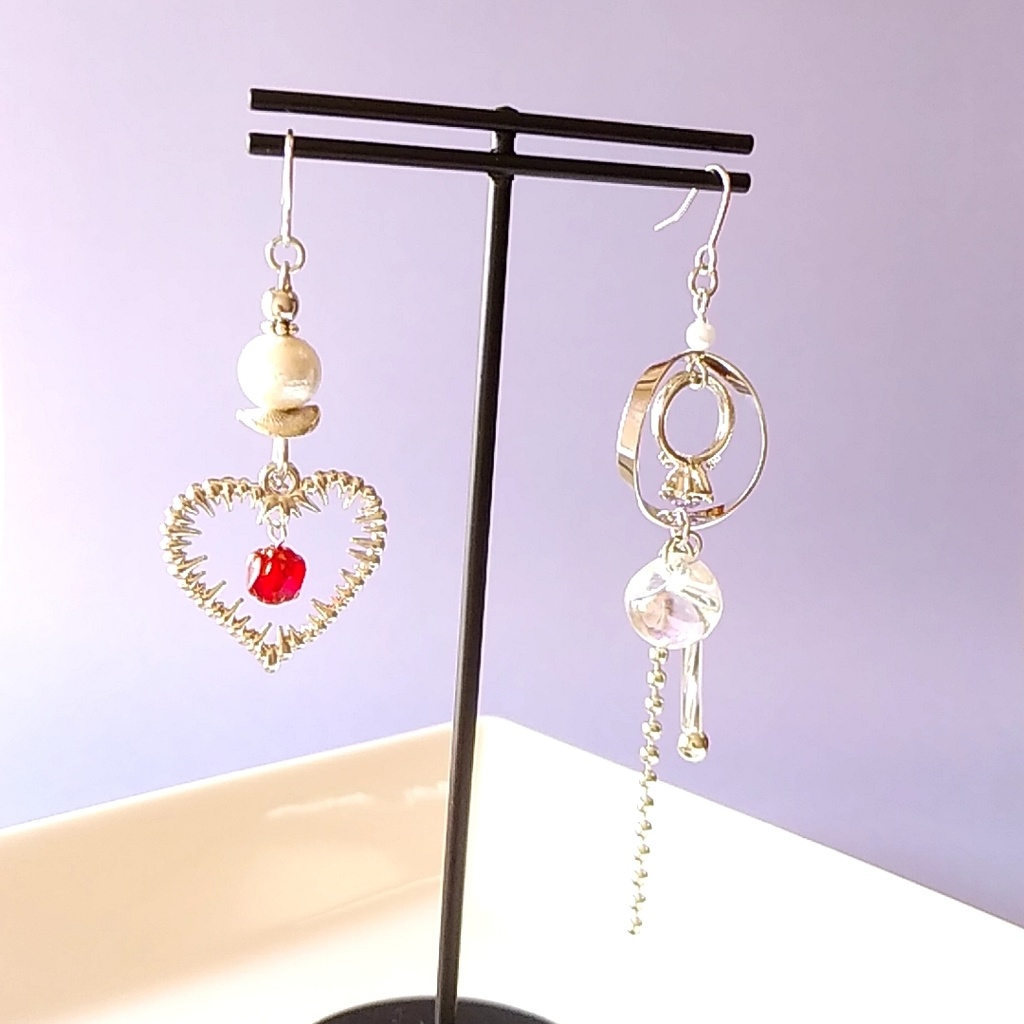 【◆4】呪術廻戦 乙骨憂太 & 里香イメージピアス・イヤリング