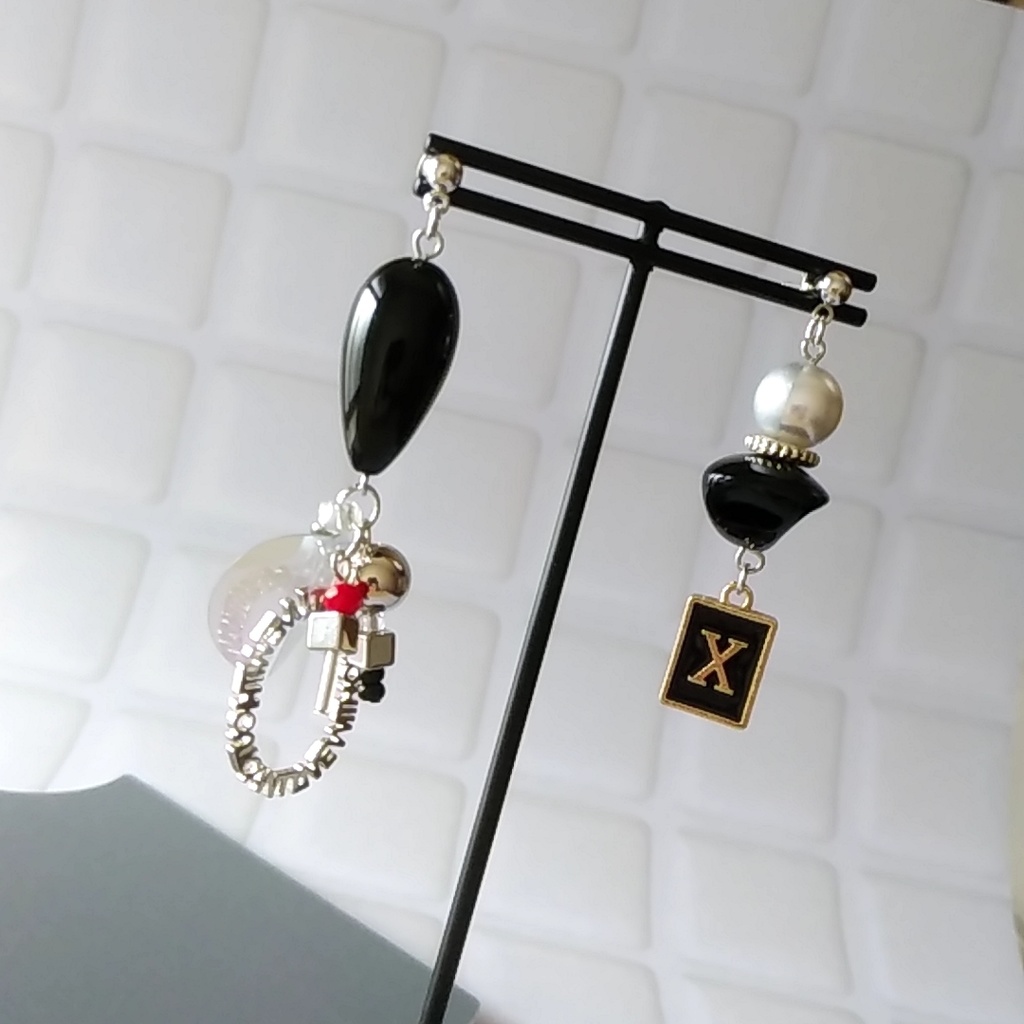 【●1】ニーアオートマタ 9S(ヨルハ九号S型)イメージピアス・イヤリング