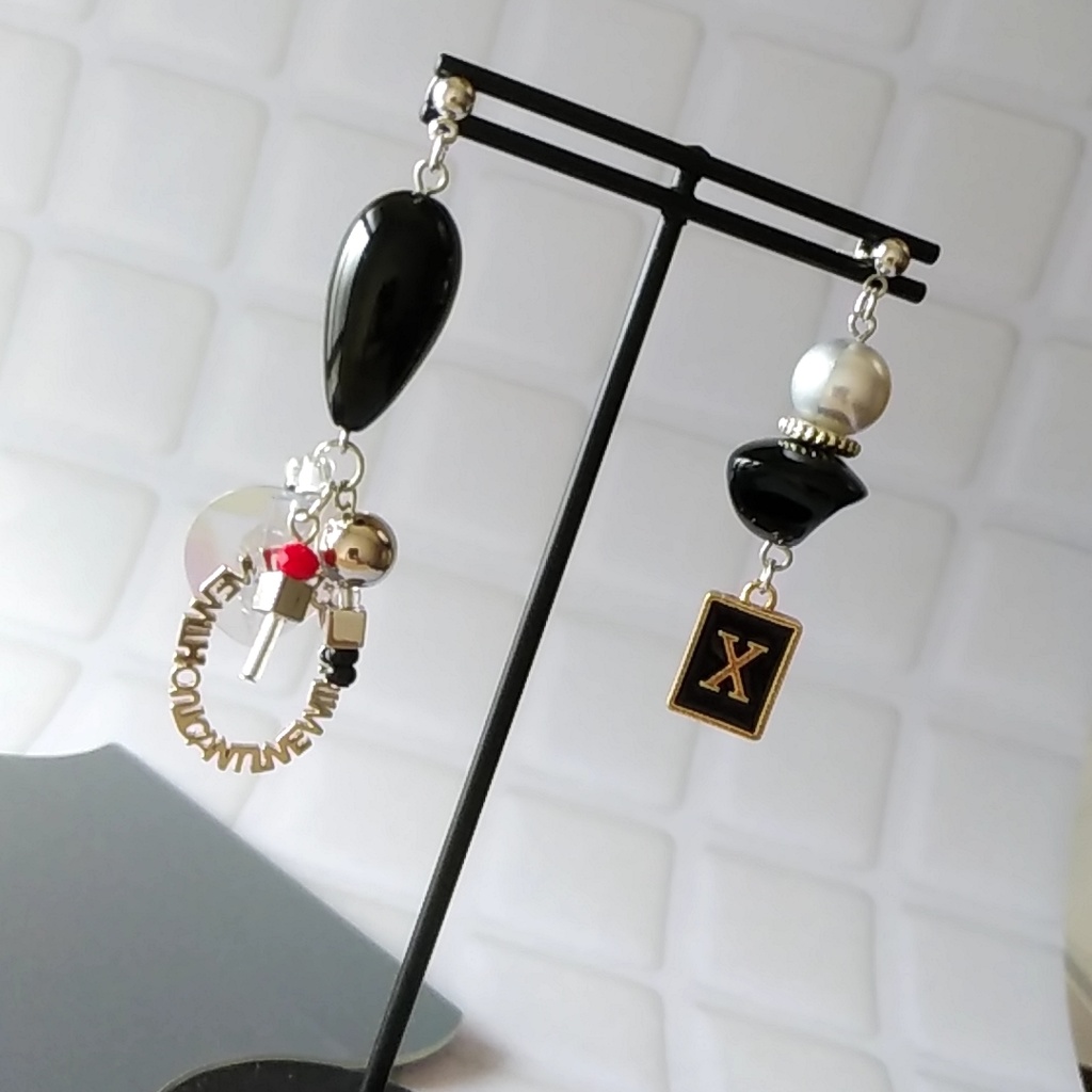 【●1】ニーアオートマタ 9S(ヨルハ九号S型)イメージピアス・イヤリング