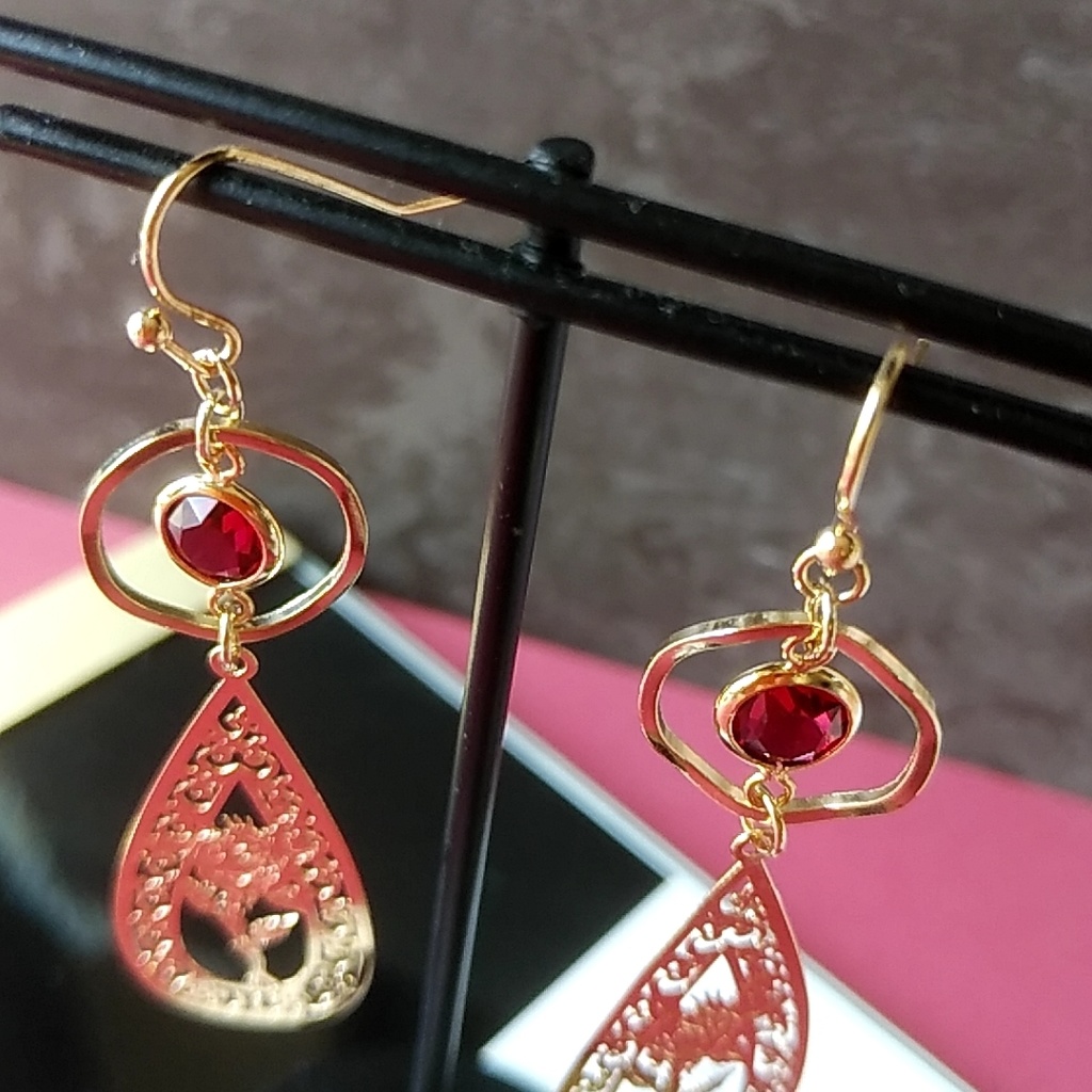 【2ndモデルチェンジ◆5】SPY×FAMILY ヨル・フォージャーイメージピアス・イヤリング