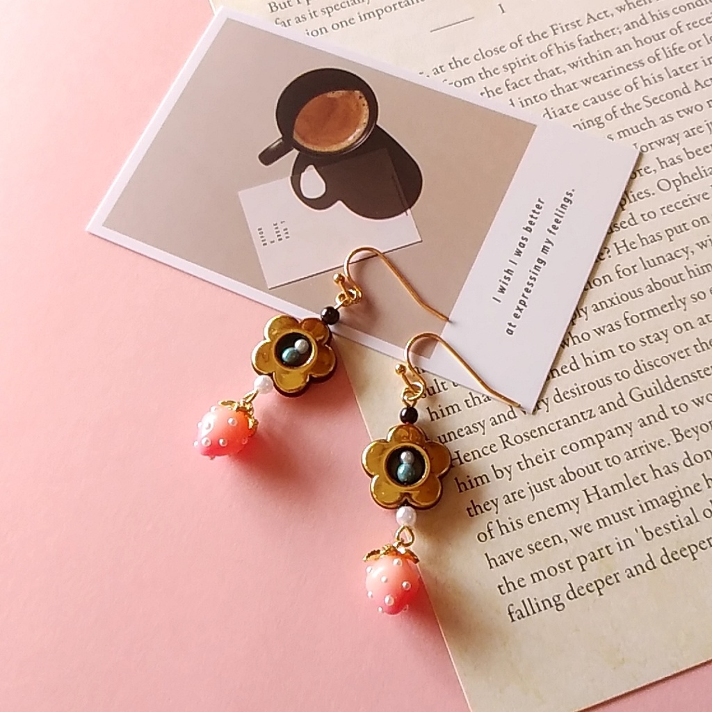 【◆】SPY×FAMILY アーニャ・フォージャーイメージピアス・イヤリング