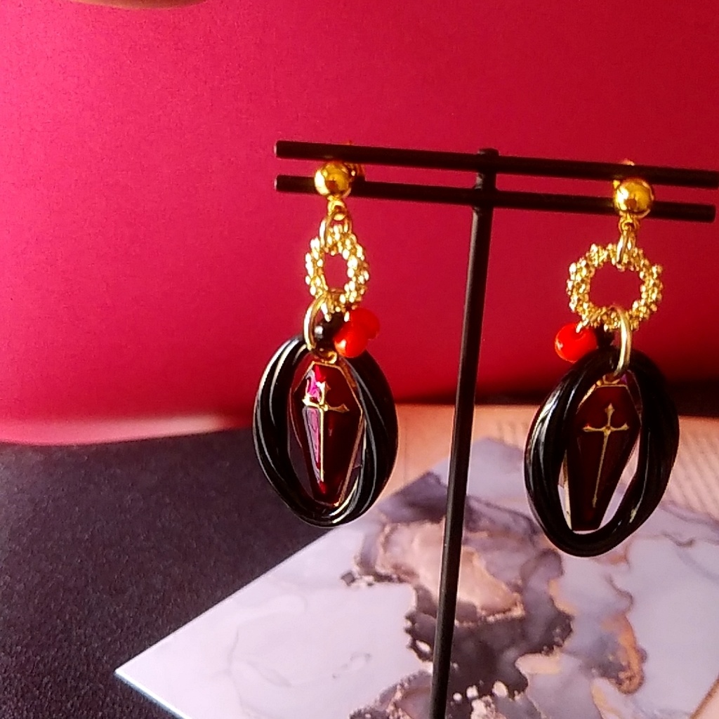 【◆】whisper ツイステイメージ ピアス・イヤリング