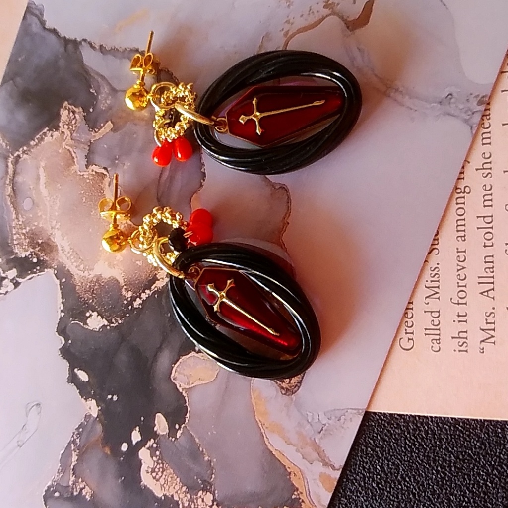 【◆】whisper ツイステイメージ ピアス・イヤリング