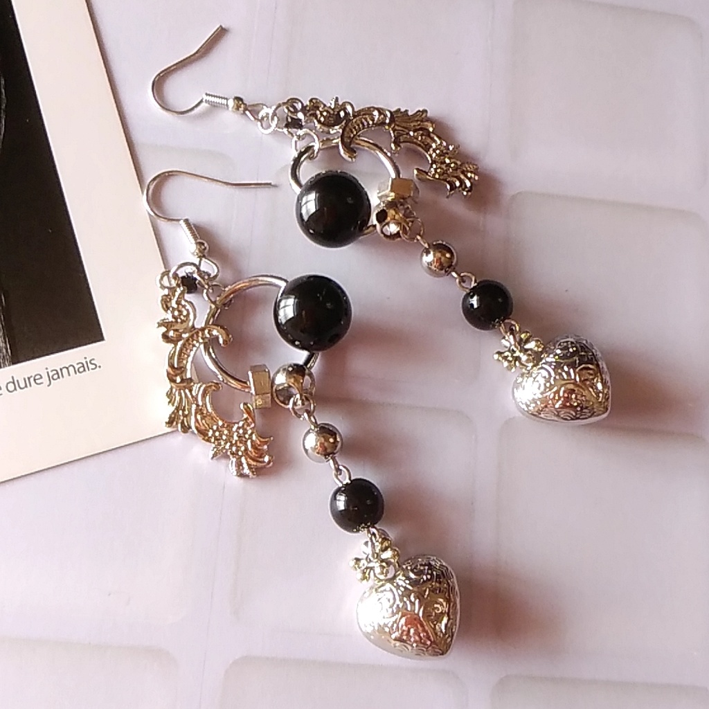 【◆2】ニーアオートマタ 2B ヨルハ二号B型イメージピアス・イヤリング