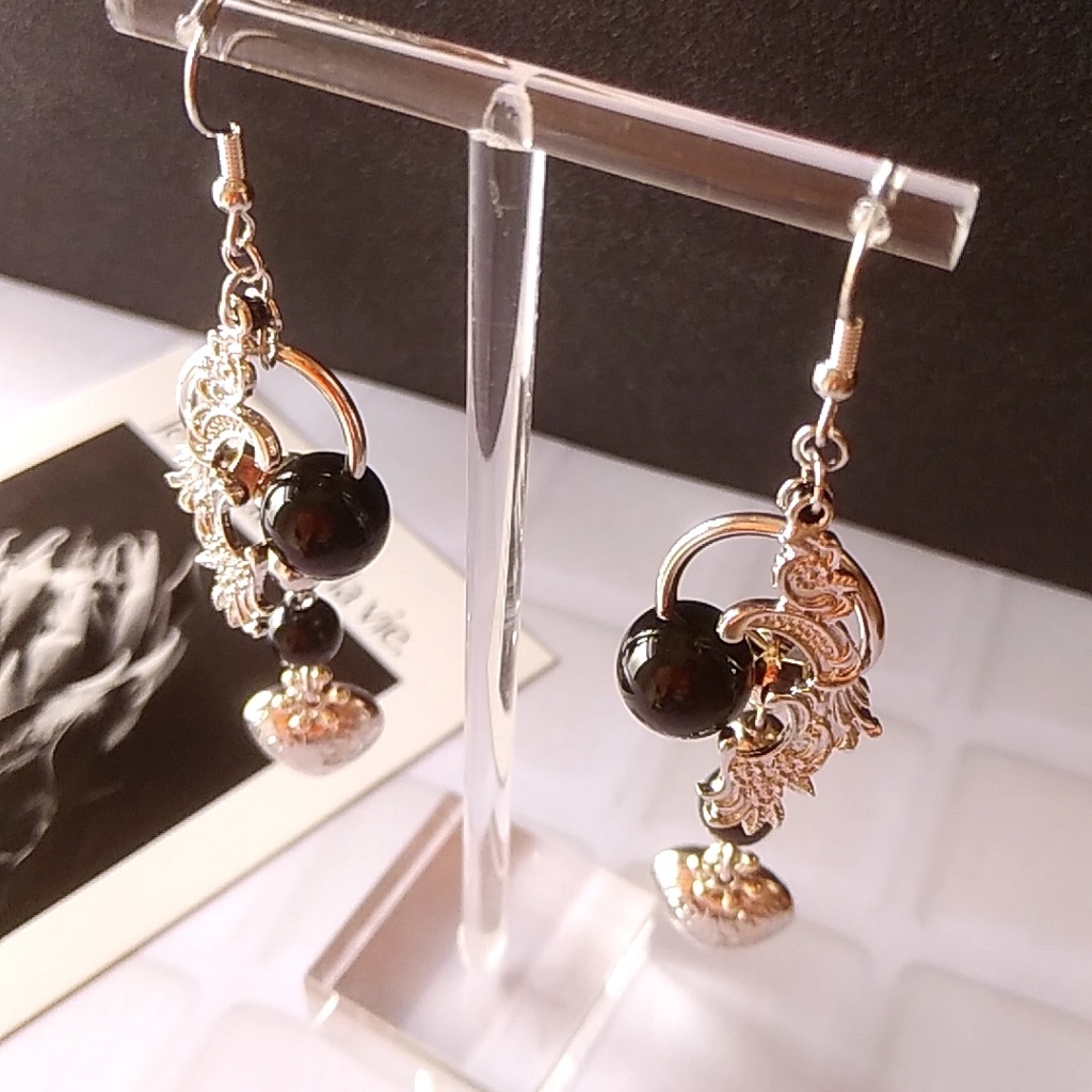 【◆2】ニーアオートマタ 2B ヨルハ二号B型イメージピアス・イヤリング